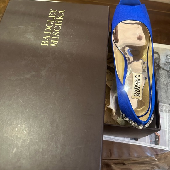 Only used once and it is is like brand new - Picture 3 of 3